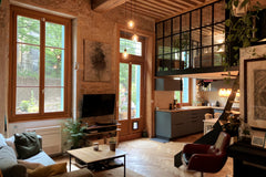 Typical apartment Canut, 2 bedrooms, close to the metro Croix-Rousse. Fully air  Lyon, France Typical Lyonnais loft with a quiet terrace! Entire rental unit vacation rental 30371215