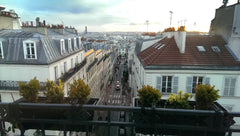 If you want to live like a true parisian, near the famous sites but not amidst t Paris, France Cosy modern flat, Paris Montmartre Entire rental unit vacation rental 4791640