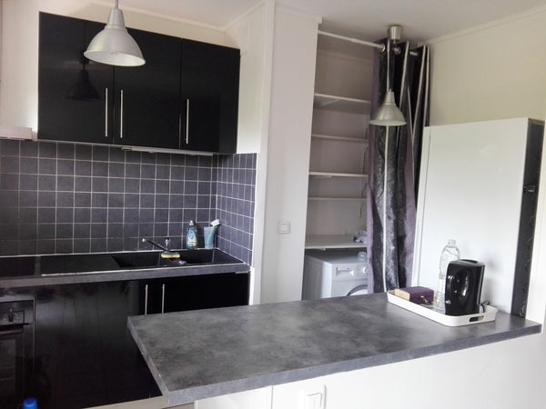 Au deuxième étage d'une résidence calme sécurisée, Appartement (T2) chaleureux d  Bel appart T2 à Bègles (Bordeaux) Entire condo vacation rental 51286414