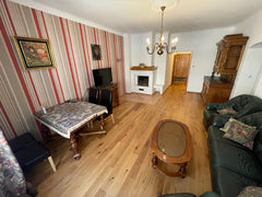 Luxusní mezonetový apartmán s krbem, doslova minutu od Karlova mostu. Apartmán j Prague, Czechia Luxurious, 200m2 apartment with fireplace Entire rental unit vacation rental 638140040130324382