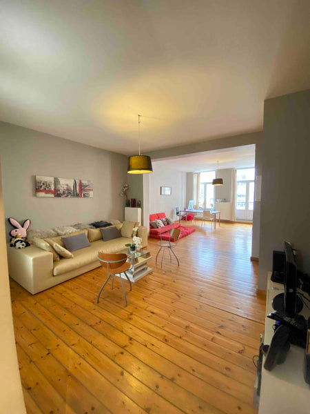 Profitez en famille ou entres amis de ce fabuleux logement qui offre de bons mom Brussels, Belgium Superbe appartement chaleureux à Ixelles Entire rental unit vacation rental 51680398
