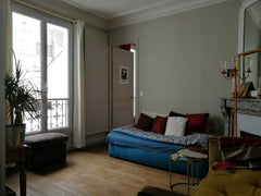 Appartement de 50 m2 proche du métro poissonnière, cosy et lumineux. Son emplace Paris, France Appartement agréable et lumineux au cœur du 9ème Entire rental unit vacation rental 23758854