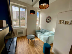 You will spend a pleasant stay in my newly renovated apartment in Caluire-et-Cui Lyon, France Apartment T3 renovated, near Lyon Entire rental unit vacation rental 48309579
