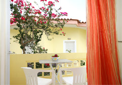 <b>The space</b><br />Holiday apartments situated 100m from sandy beach in Agia  Athens, Greece Sun ,sea ,super holiday in  Crete Entire rental unit vacation rental 559339