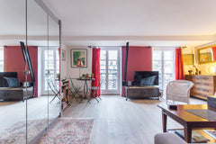 This appartment well located in the heart of  Paris, the Marais.<br /><br /><b>T Paris, France Nice and sunny Appartment ! Entire rental unit vacation rental 4845861