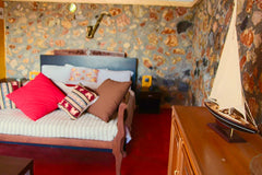The house Its located on the top of the canyon between the vineyards. It is a qu Thera, Greece Tragana Entire rental unit vacation rental 19131273