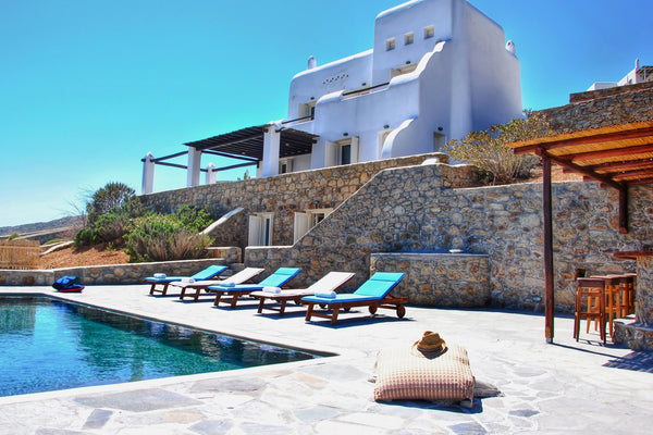 This is a countryside villa in Mykonos region of Greece. It can accommodate 12 g Zürich, Switzerland Gorgeous Villa in Mykonos with Private Pool Entire villa vacation rental 29649647