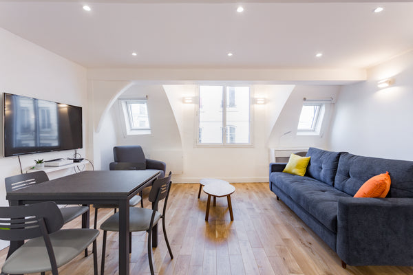 Spacious flat in the center of Paris, in Montorgueil neighborhood. <br />4 metro Paris, France 4. APARTMENT PARIS CENTRE 50m2 2 beds - 2/4 PEOPLE Entire rental unit vacation rental 5120494