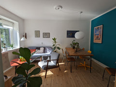 Nyd en rolig og afslappende weekend i hjertet af Københavns hyggeligste bydel.<b Copenhagen, Denmark Charming and warm apartment with balcony Entire condo vacation rental 586691971613968900