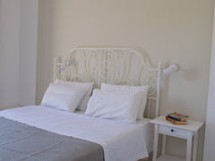Situated 70m from Ligaria beach, a bright apartment for 3-4 guests, with cooking Heraklion, Greece Apartment 70m from beach: sea, privacy & quiet Entire rental unit vacation rental 24802274
