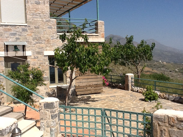 Welcome to Crete. Welcome home.<br /><br />If you are looking for a beautiful pl Greece North house - Panoramic view. Entire home vacation rental 17338241