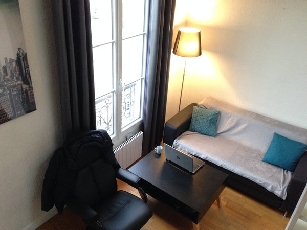 Studio de 25m² à deux pas du métro Charonne avec une mezzanine de 8m², une pièce Paris, France Studio Charonne Entire rental unit vacation rental 22543448