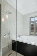 A very spacious and comfortable suite. Has private double hot bath<br /><br /><b  Porta Colombo  Deluxe Suite with Hot Tub Room in boutique hotel vacation rental 50253664