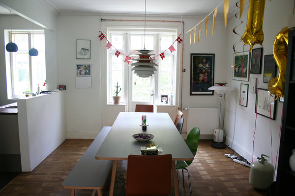 Light and cosy small cityhouse, in a popular area of Copenhagen. Close to the Ci Copenhagen, Denmark 4 bedroom apartment near city center Copenhagen. Entire townhouse vacation rental 1709944