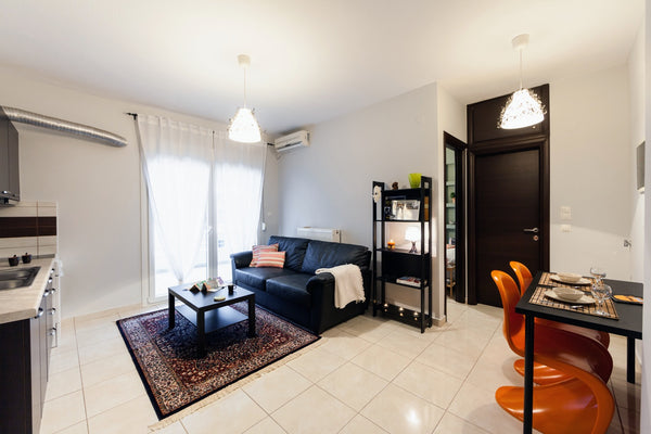 This brand new 35m² apartment can pleasantly accommodate a business man, a coupl Thessaloniki, Greece New, comfortable and cozy apartment Entire condo vacation rental 9041210