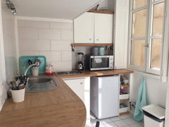 Pour l’organisation interne de l’appartement, il y a une mezzanine avec lit et b Lyon, France Studio mezzanine presqu’île Entire rental unit vacation rental 36309680