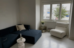 Den perfekte to værelses lejlighed, som ligger centralt i københavn med udsigt t  Skøn lys lejlighed midt i centrum af København. Entire condo vacation rental 52502042
