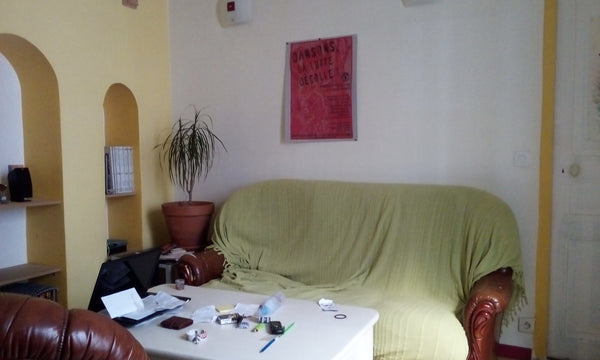 Dans un quartier animé mais sûr, proches de 3 métros et de la gare du Nord, l'ap Paris, France Appartement bien situé Stalingrad Entire rental unit vacation rental 19242865