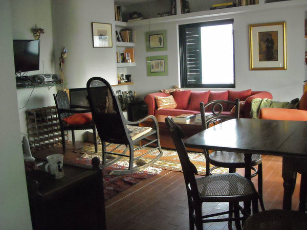 In a safe and quite  neighborhood,  3 min walk to bus station,10 min to subway,  Athens, Attica, Greece Warm, bright, two-storey penthouse Entire rental unit vacation rental 12904452