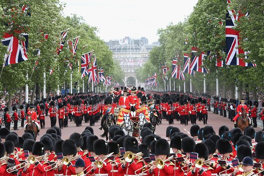 3.5 Hour Small Group Food Tasting Tour of Royal London  Private Tours and Travel Guide Europe London CITY London Destination Tour