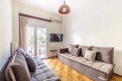 Newly Renovated Acropolis Flat!<br />Acropolis metro stop, walking distance to t GR Parthenon Cosy Flat Entire rental unit vacation rental 29513594
