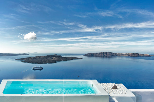 ‍<br /><br /><b>The space</b><br />Travel to Imerovigli and discover this ch Edinburgh, United Kingdom Captivating 2-Bed Villa in Imerovigli, Santorini Entire villa vacation rental 50297060