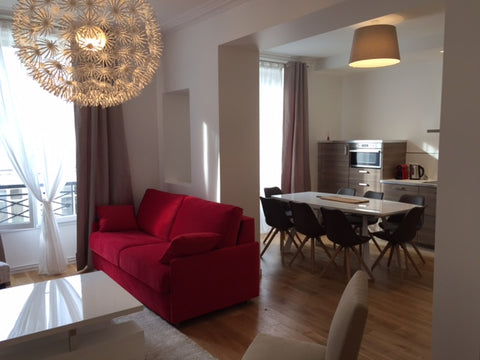 Appartement très lumineux sans vis à vis entièrement refait pour votre confort d Paris, France 3 chambres dans Le Haut Marais Entire rental unit vacation rental 20847825