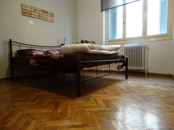 Das Zimmer ist ausgestattet mit Doppelbett, Aircondition, Schrank, Schreibtisch, Graz, Styria, Austria Alternativ, Zimmer 4 Private room in rental unit vacation rental 26123068