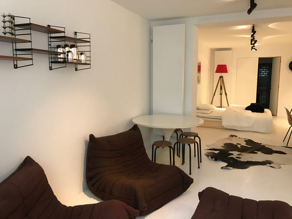 Petit nid idéal et central, décoré avec goût et passion, pour un personne seule  Brussels, Belgium Suite de charme dans maison bruxelloise Private room in rental unit vacation rental 19423786
