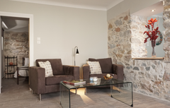 Fully equipped residence, renovation (2019)<br /><br /><b>The space</b><br />Gro  Angelique's house Entire home vacation rental 43093727