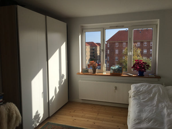Light, clean, breezy and modern top-floor apartment close to city center, beach, Copenhagen, Denmark Light, clean and modern with perfect location Entire rental unit vacation rental 39520481