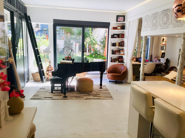 Magnifique studio meublé, entièrement remis à neuf avec beaucoup de goût. Locati Brussels, Belgium Petit studio luxe et grand jardin Entire rental unit vacation rental 44741062