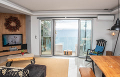 Ocean Blue apartment is located in the area of Koubeli just 5 km away from Chani  ΟCEAN BLUE Apartment in Chania Entire condo vacation rental 42454420