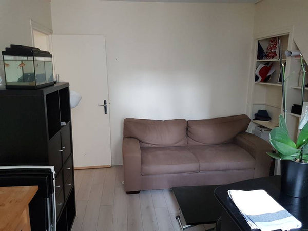 F3 a 2 pas de la Gare Montparnasse, à côté de la rue de la Gaité. Entouré de diz Montpellier, France Appartement plein cœur Montparnasse Entire rental unit vacation rental 23371754