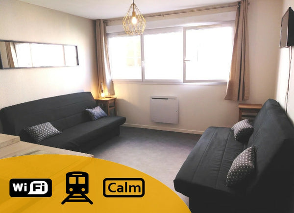 NON FUMEUR.  A 5 minutes à pied du métro part Dieu, studio, 25m2 donnant sur cou Saint-Genis-les-Ollières, France Central gare Part-Dieu Entire rental unit vacation rental 38343734