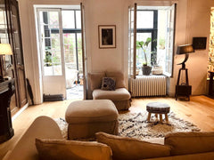 Appartement en centre ville idéalement situé pour une escale à Bordeaux ou sa ré Bordeaux, France Appartement avec petit Jardin - Bordeaux centre Entire rental unit vacation rental 20964211