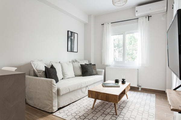 Live in a freshly renovated apartment in the center of Athens and enjoy the magn Athens, Greece Lovely 1BR Apartment in Koukaki Entire rental unit vacation rental 44784071