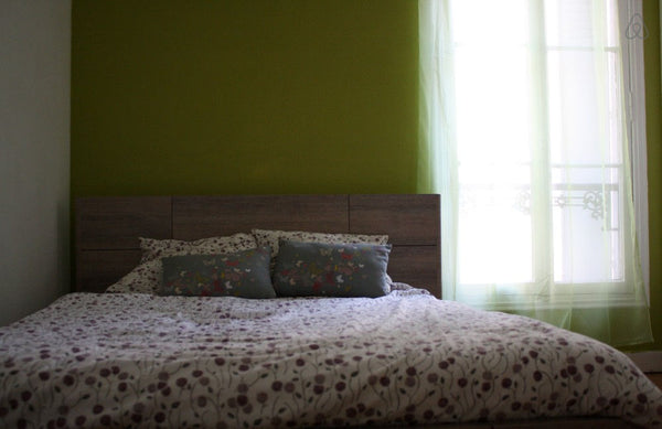 Toute nouvelle sur Air Bnb en tant qu'hébergeur, je vous propose ma chambre dans Paris, France Private room Arc de Triomphe/Ternes Private room in rental unit vacation rental 6871640