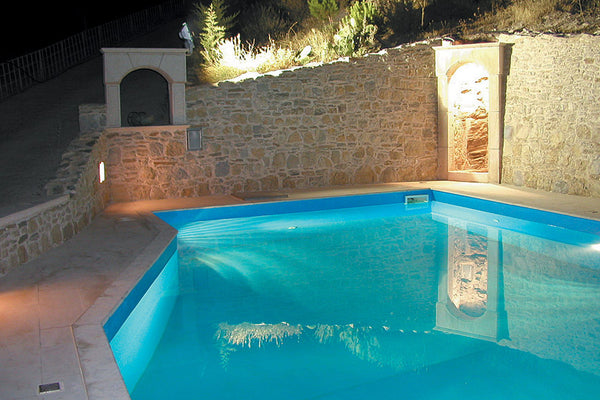 Located in Malades, this luxurious villa features 5 bedrooms for 7 people. Suita Zürich, Switzerland Luxurious Villa in Malades Crete with Swimming Pool Entire villa vacation rental 19129624