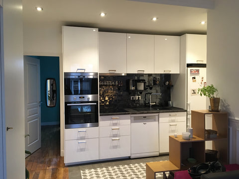 Au dernier étage avec ascenseur d'un immeuble ancien (1911) à moins de 2 min du  Paris, France Apt charmant&calme, vue Tour Eiffel Entire rental unit vacation rental 15359556