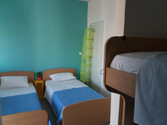 2 single beds  and  2 bunk beds <br />This family room has air conditioning.<br  GR Family room in city heart hostel Private room in hostel vacation rental 28853642