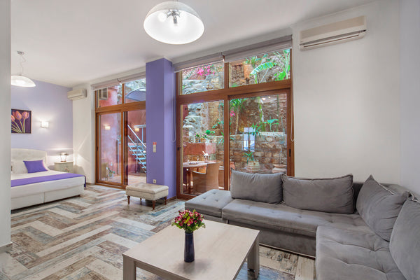Housed in 15-century buildings, Honeymoon  Suite is a complex of 4 Venetian-styl  Honeymoon  Suite Private room in bed and breakfast vacation rental 49913259