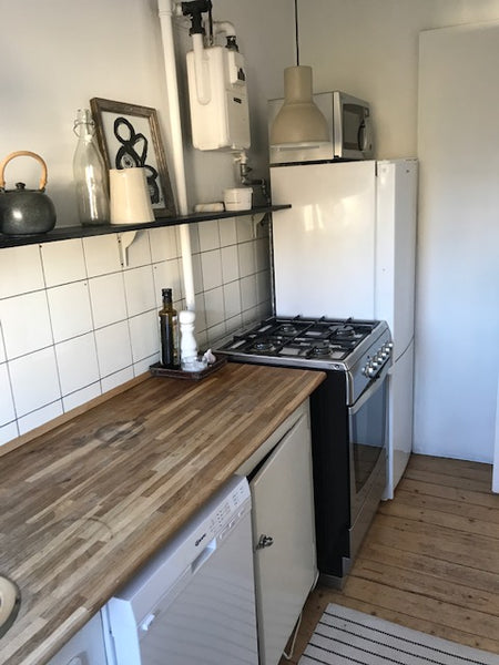 Cozy 2 bedroom apartment in the heart og Copenhagen. Its based in Østerbro close Copenhagen, Denmark Cozy central apartment in the heart of Østerbro Entire rental unit vacation rental 33521933