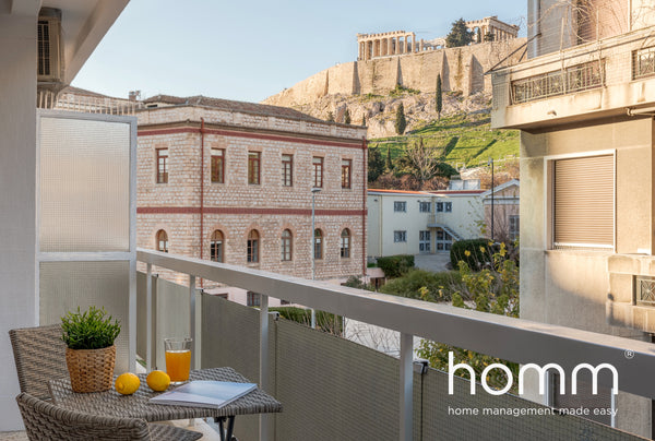 A Night at the Museum homm Flat w/ Acropolis View - next to Acropolis metro stat Athens, Greece A Night at the Museum homm Flat w/ Acropolis View Entire rental unit vacation rental 48174849