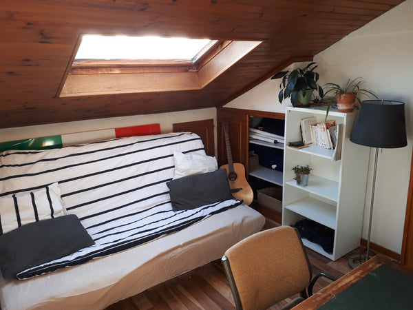 C'est dans une atmosphère rustique, confortable et cocasse que nous aurons le pl Lyon, France Chambre pas cher pour la Fête des lumières! Private room in rental unit vacation rental 40106939