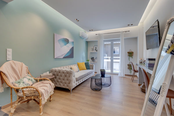 Enjoy your stay at this beautiful, fully renovated and welcoming 2 bedroom apart GR Elegant & sunny 2BD apt next to NA Museum Entire rental unit vacation rental 42559223