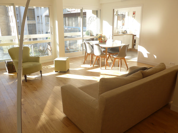 Au coeur du quartier de Beaugrenelle, à 1 minute à pied de tout commerce et à 3  Paris, France Appartement familial moderne 120m² à Beaugrenelle Entire rental unit vacation rental 21751527
