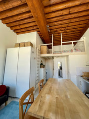 <b>Other things to note</b><br />L’appartement se trouve au 3eme étage sans asce Lyon, France Charmant studio à Croix Rousse Entire rental unit vacation rental 51839959