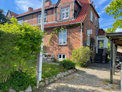 Cozy villa apartment in quiet surroundings. The home has on the ground floor: en Copenhagen, Denmark Family-friendly housing close to city and nature Entire townhouse vacation rental 48361210