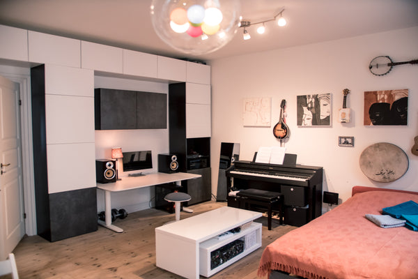 Our lovely flat is located in a historical charming building, squeezed in betwee Copenhagen, Denmark The perfect city flat! Entire rental unit vacation rental 43846413